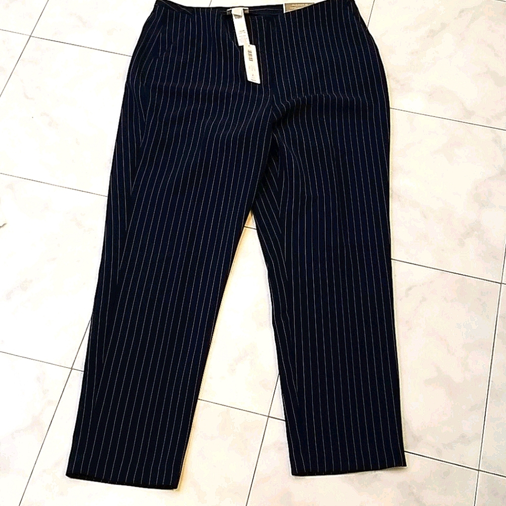 CHICOS Woman's Pants